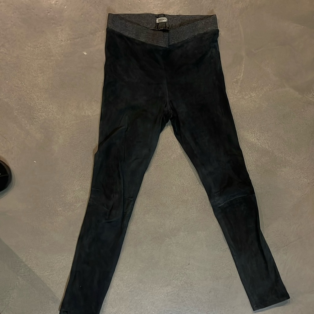 L’Agence Suede leggings with ankle zip (Large)